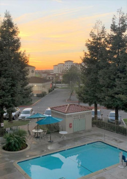 Inn At Rohnert Park - Outdoor Pool